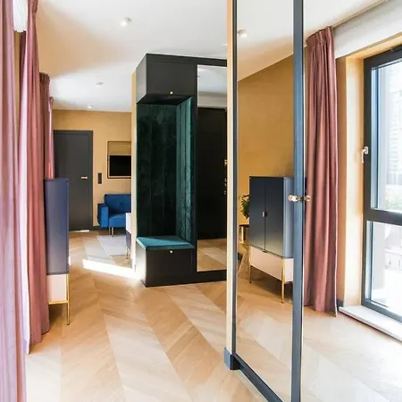 Luksusowy Penthouse Z Jacuzzi I Widokiem Na Morze Appartamento