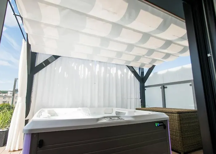 Luksusowy Penthouse Z Jacuzzi I Widokiem Na Morze Διαμέρισμα Γκντίνια